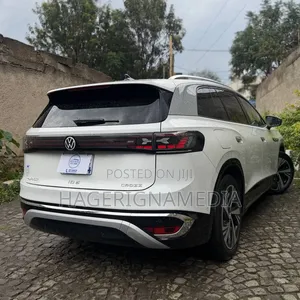 Volkswagen ID.6 2024 White