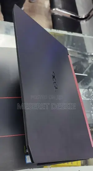 New Laptop Acer Nitro 5 8GB Intel Core i5 SSD 256GB