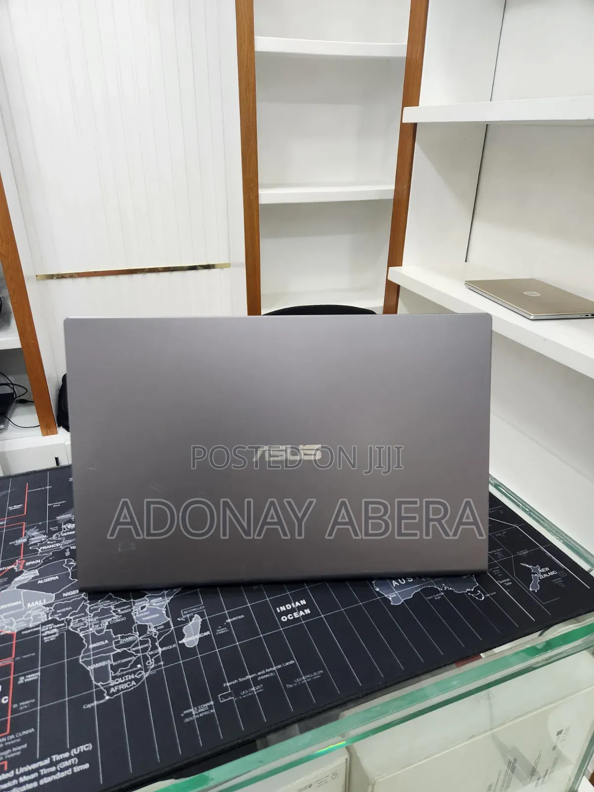 Laptop Asus VivoBook 15 X505BA 8GB Intel Core i3 SSD 256GB