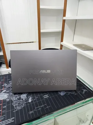 Laptop Asus VivoBook 15 X505BA 8GB Intel Core i3 SSD 256GB
