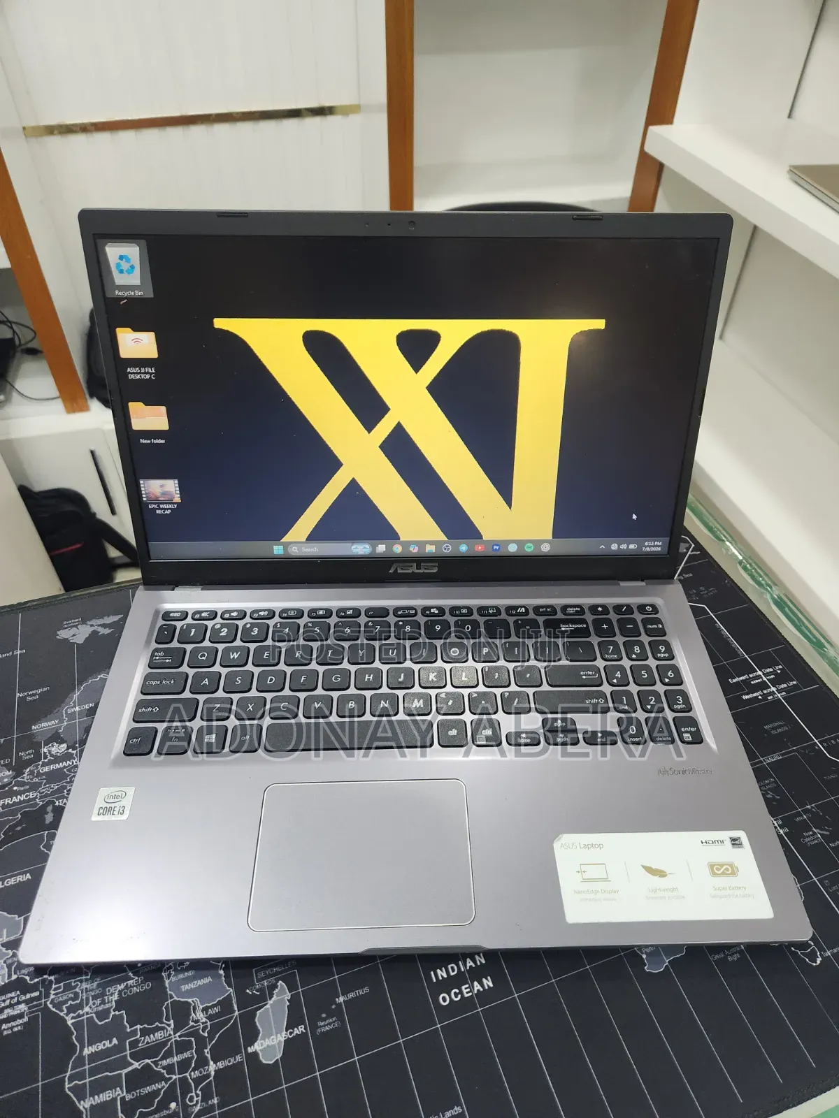 Laptop Asus VivoBook 15 X505BA 8GB Intel Core i3 SSD 256GB