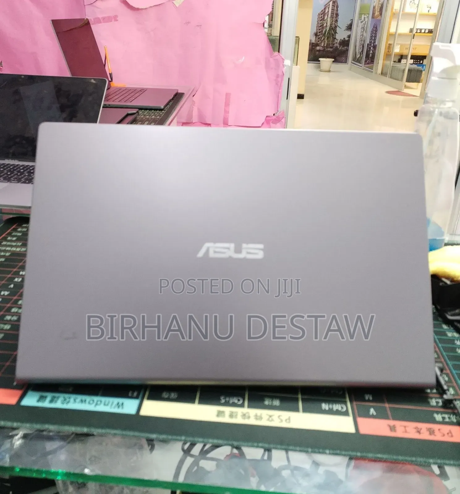 New Laptop Asus VivoBook 15 X505BA 8GB Intel Core i3 SSD 256GB