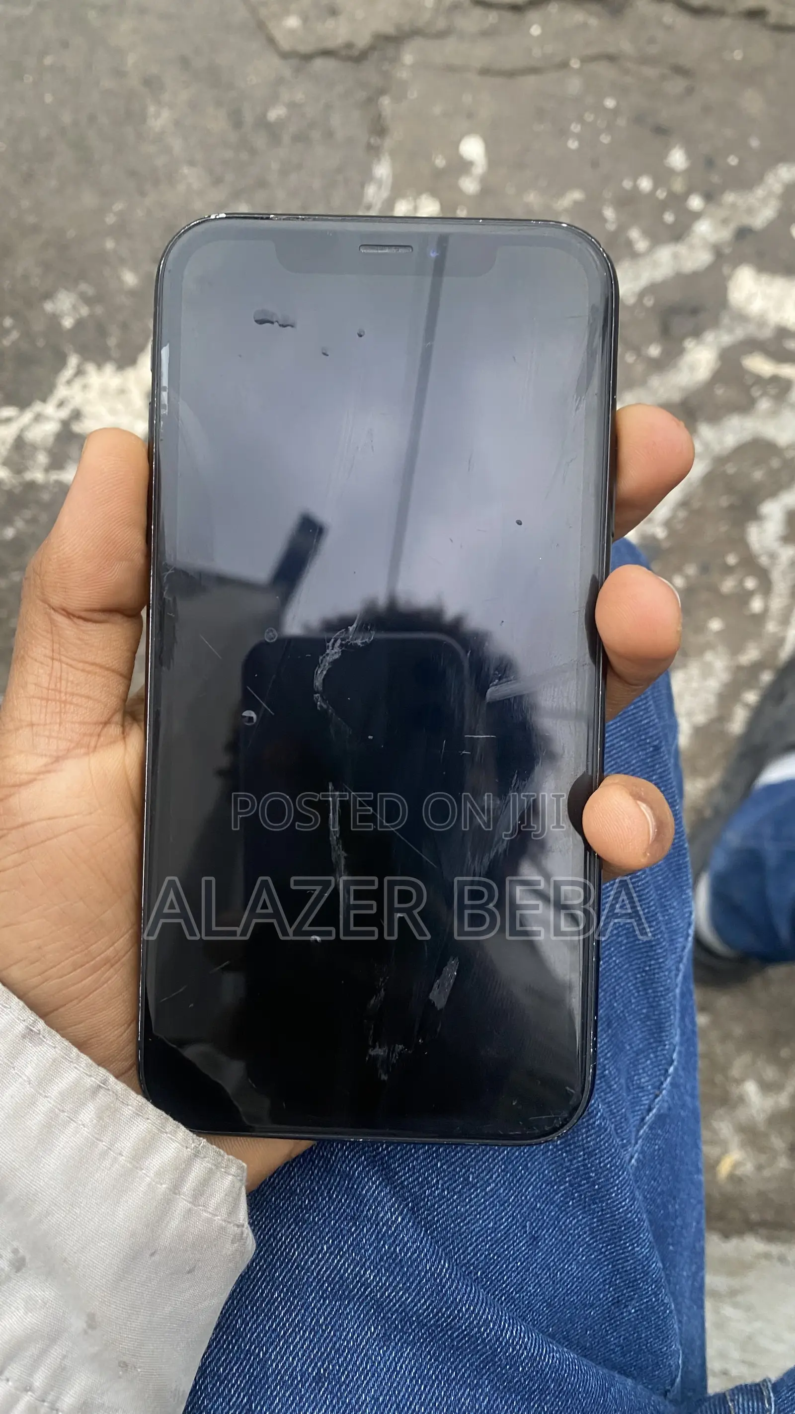 Apple iPhone XR 64 GB Gray