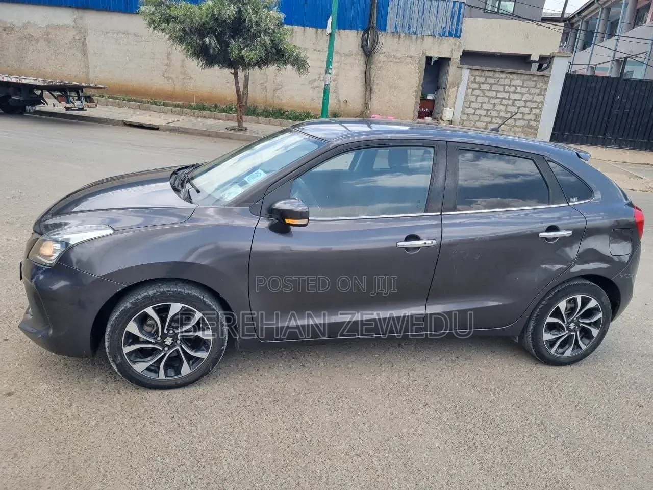 Suzuki Baleno 2022 Gray