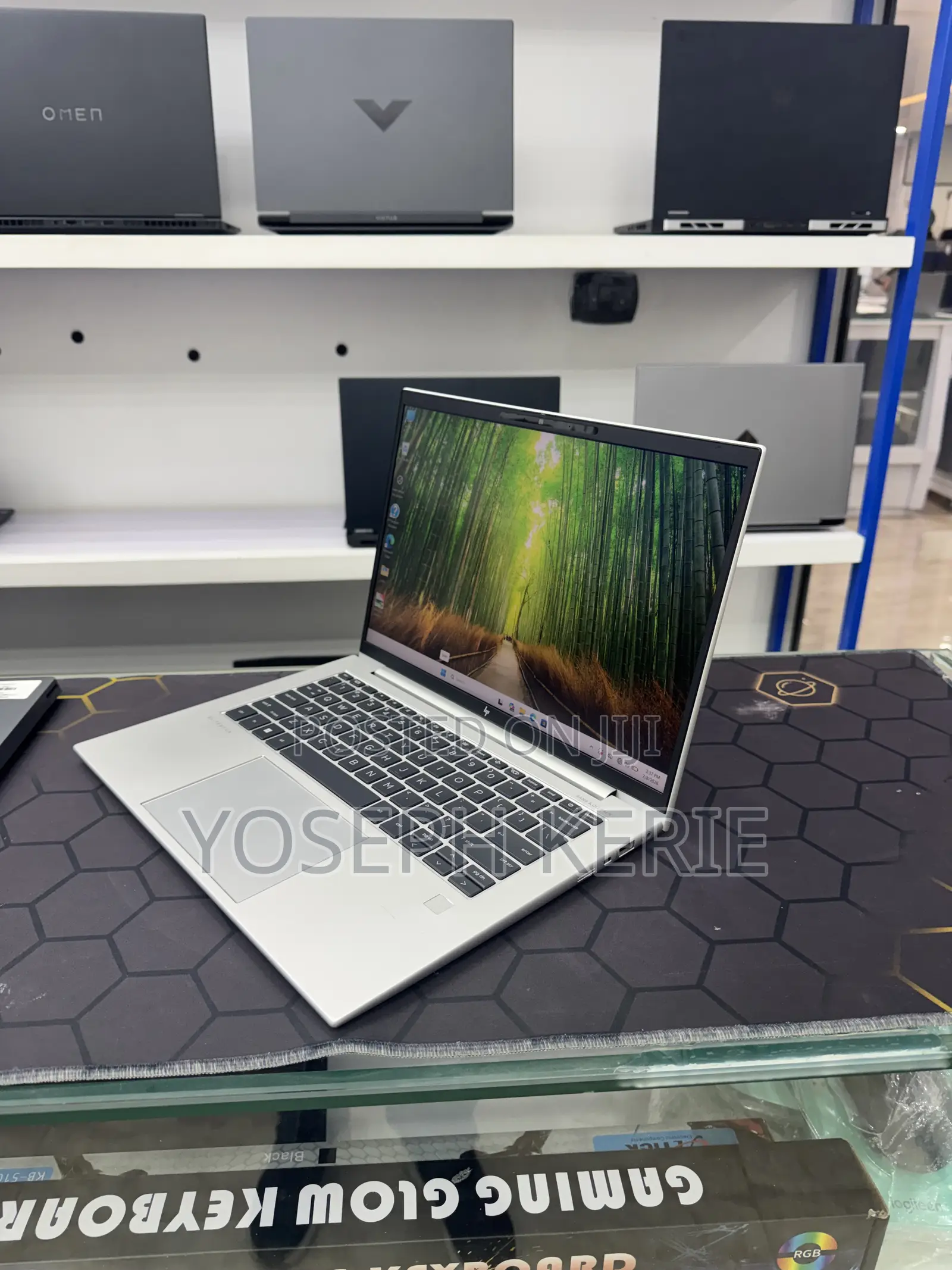 New Laptop HP EliteBook 845 G10 16GB AMD Ryzen 7 SSD 512GB