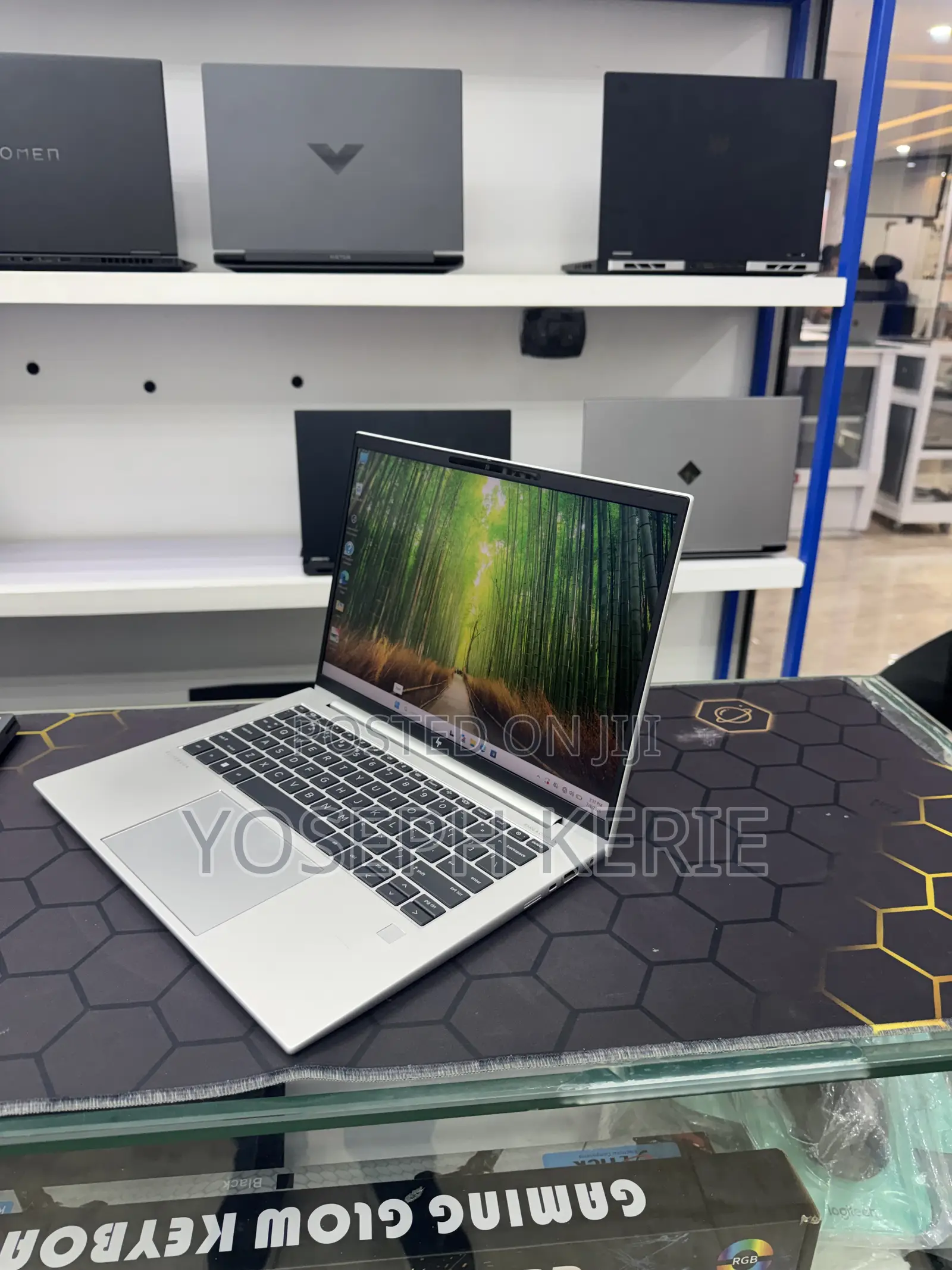 New Laptop HP EliteBook 845 G10 16GB AMD Ryzen 7 SSD 512GB