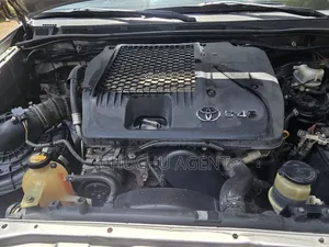 Toyota Hilux 2015 Silver