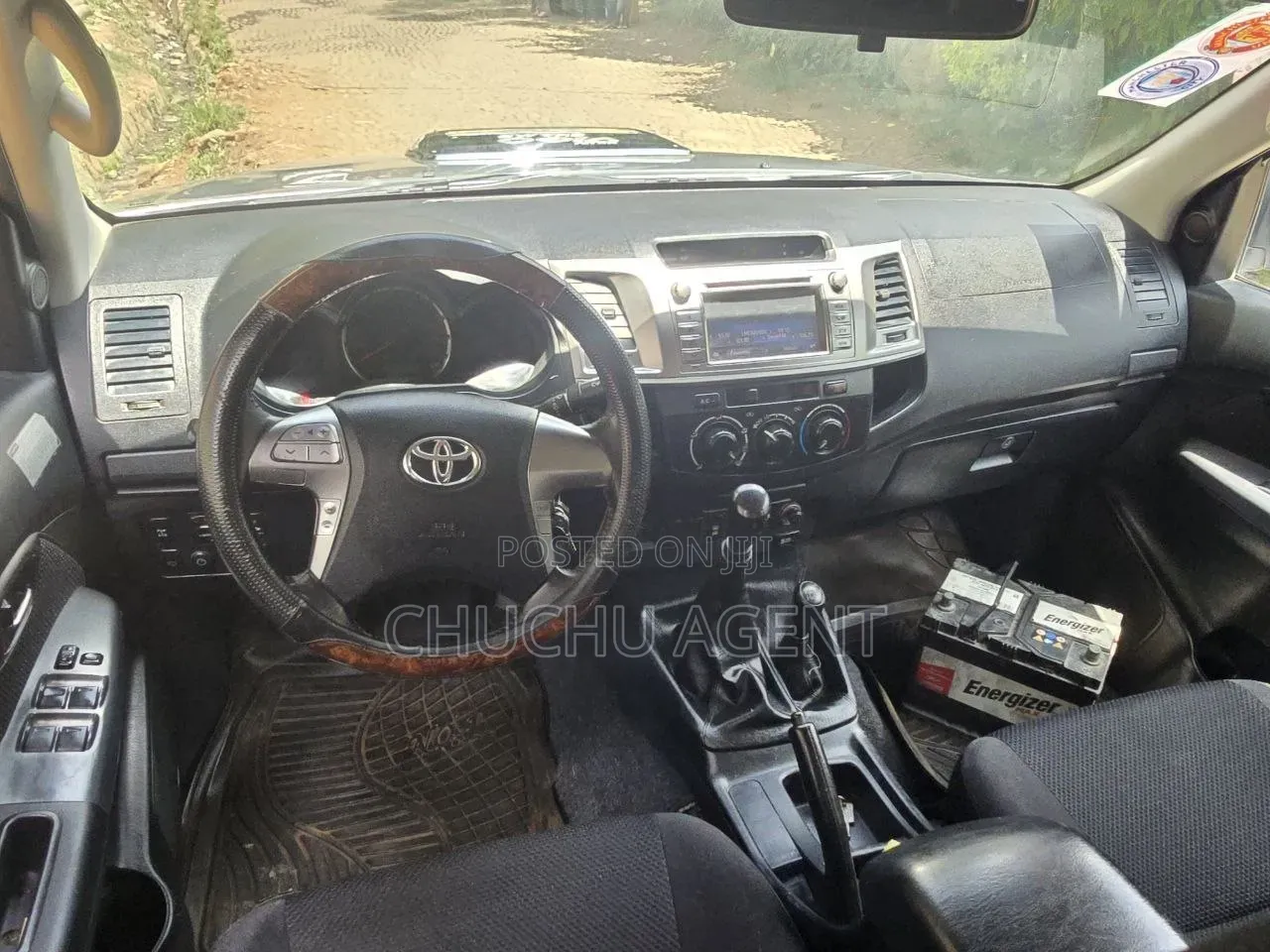 Toyota Hilux 2015 Silver