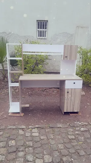 Reading Table
