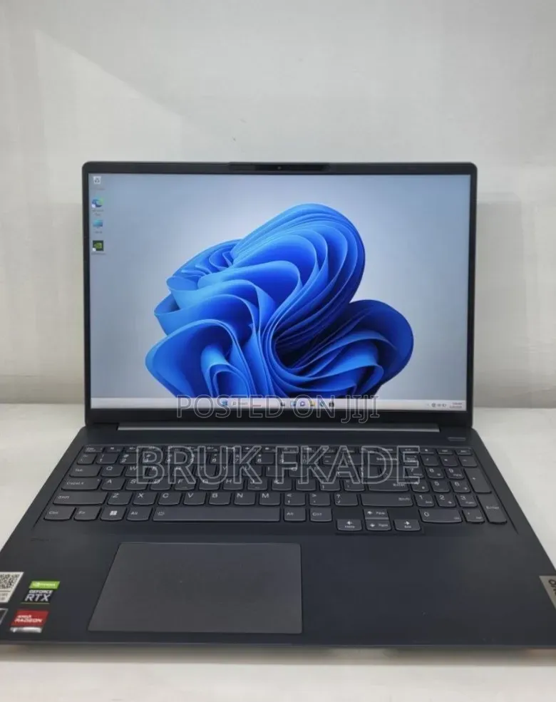 New Laptop Lenovo IdeaPad Flex 15 16GB AMD Ryzen 7 SSD 512GB
