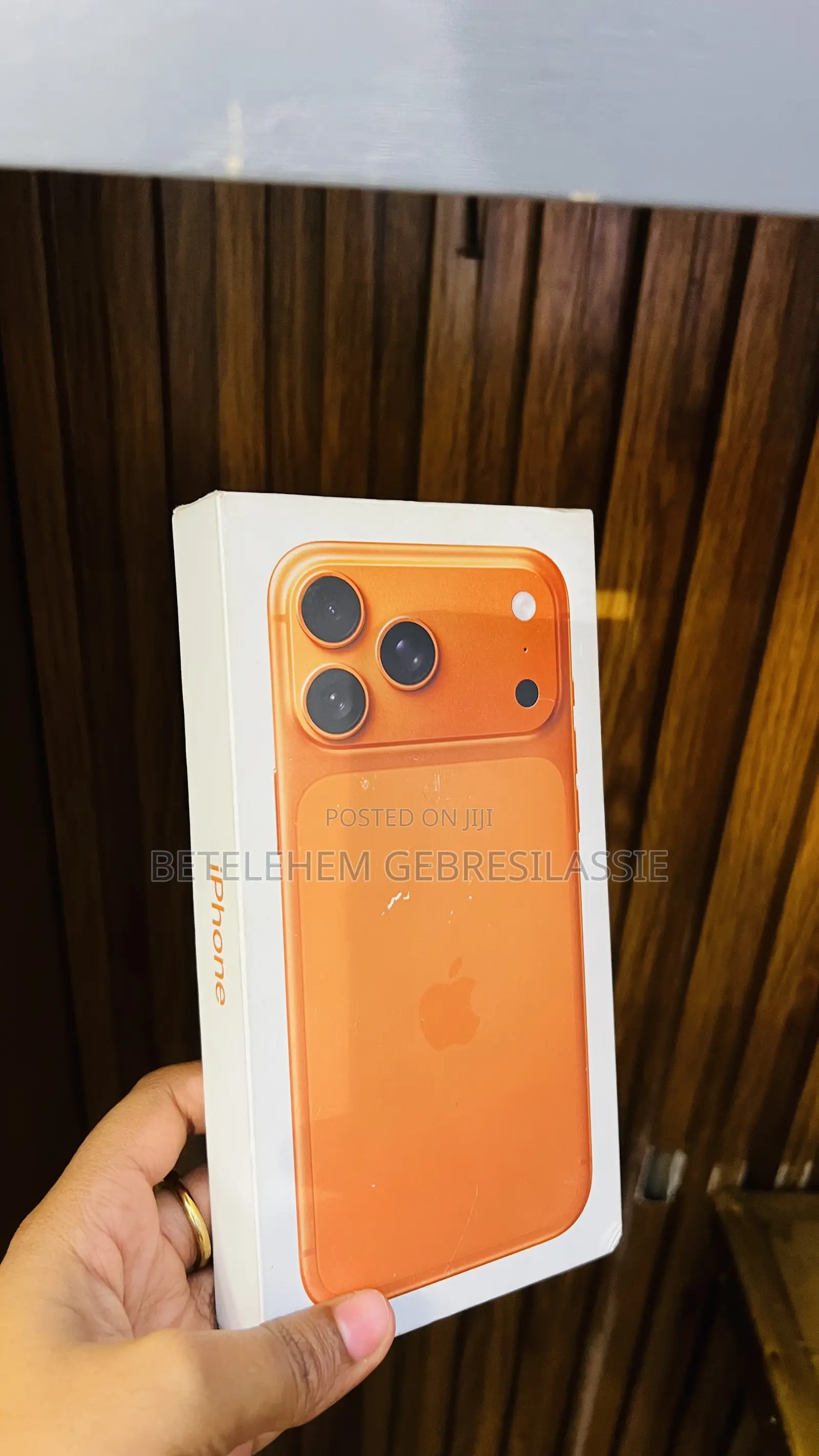 New Apple iPhone 17 Pro Max 256 GB Orange