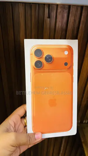 New Apple iPhone 17 Pro Max 256 GB Orange
