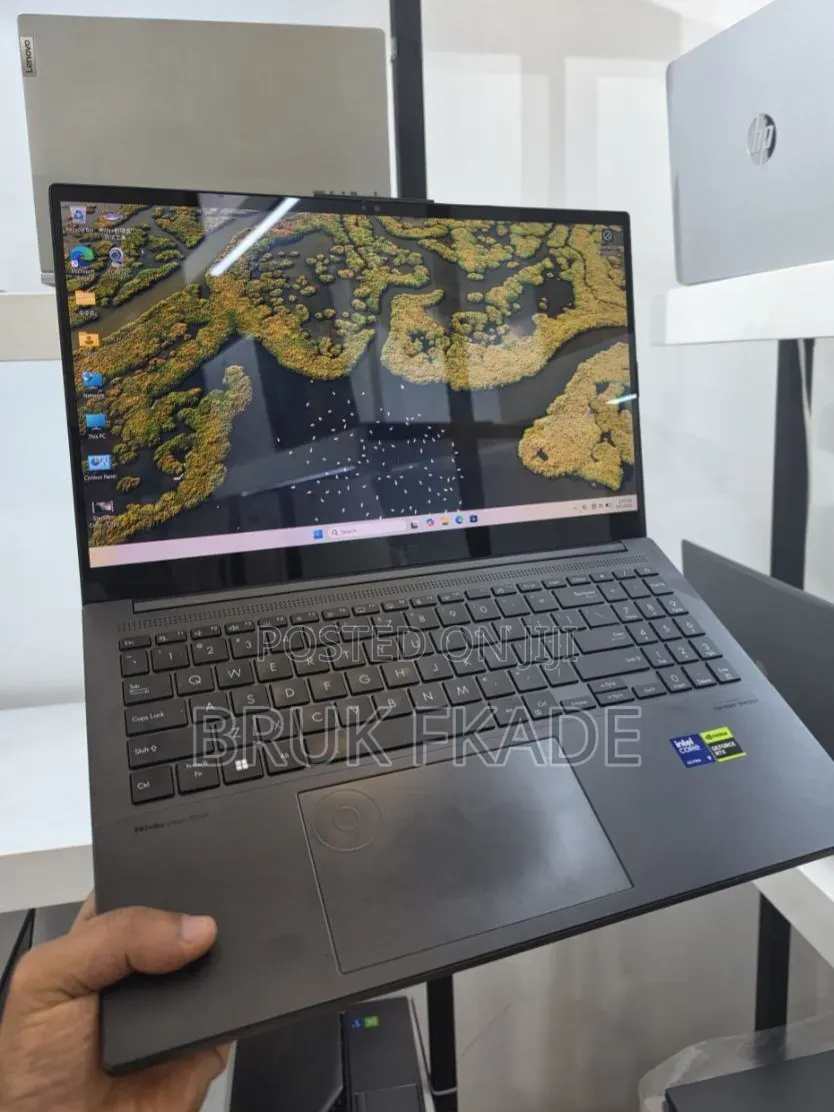 New Laptop Asus VivoBook 15 X505BA 16GB Intel Core Ultra 9 SSD 512GB