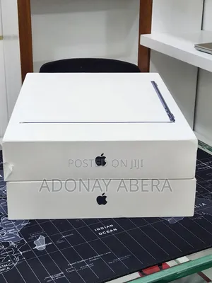 New Laptop Apple MacBook Air 2026 M5 16GB Apple M5 SSD 512GB