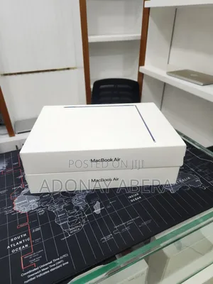 New Laptop Apple MacBook Air 2026 M5 16GB Apple M5 SSD 512GB