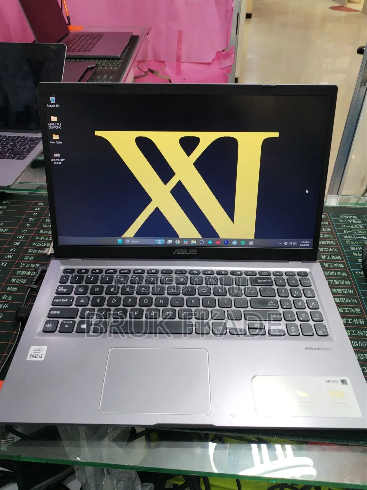 New Laptop Asus VivoBook 15 X505BA 8GB Intel Core i3 SSD 256GB