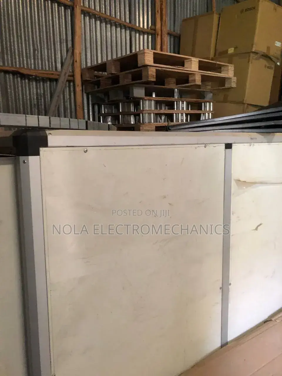 Box(Cabinet) Fan