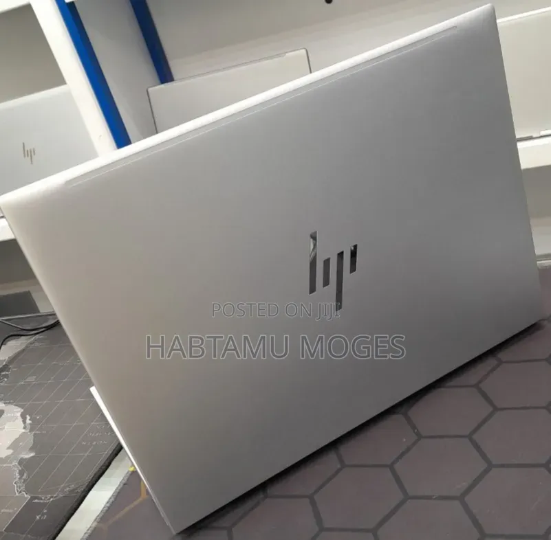 New Laptop HP EliteBook 840 G11 16GB Intel Core Ultra 7 SSD 512GB