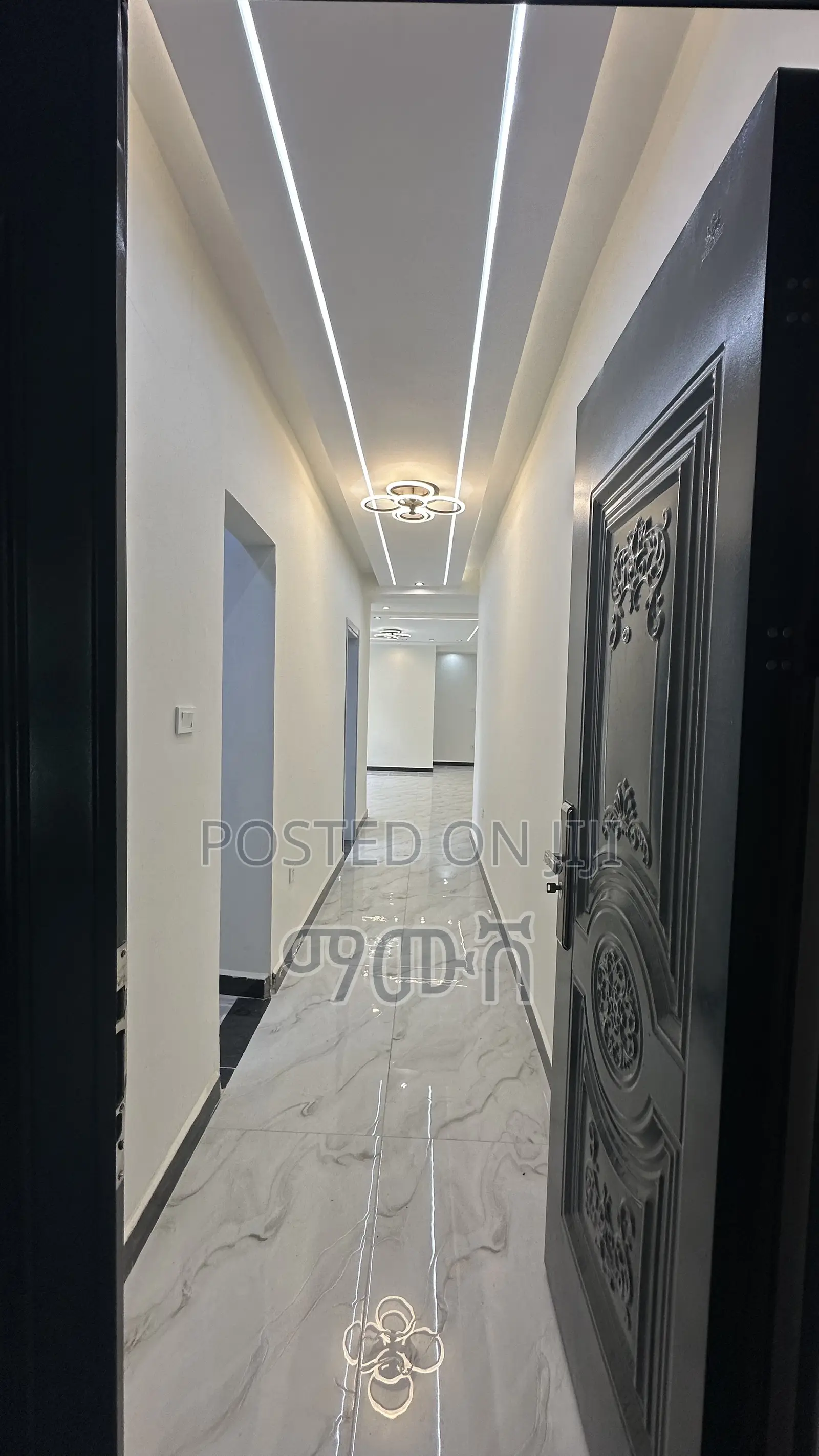 Furnished 3bdrm Condo in አያት 40/60 ኮንዶሚኒየም, Bole for sale