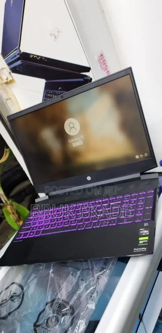 New Laptop HP Pavilion 15 16GB AMD Ryzen 7 SSD 512GB