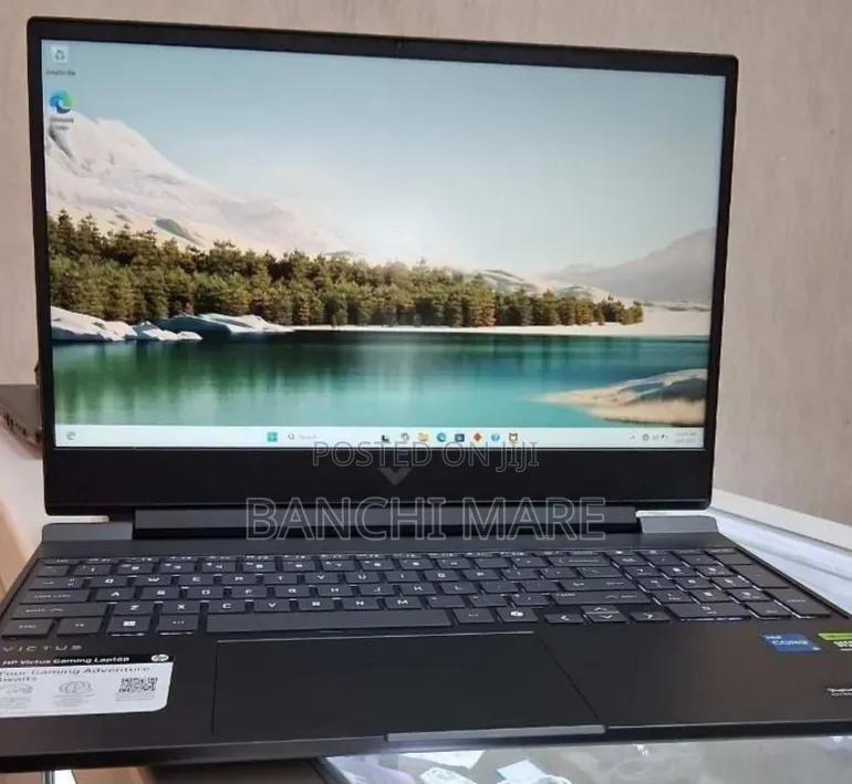 New Laptop HP Victus 15 16GB Intel Core i5 SSD 512GB