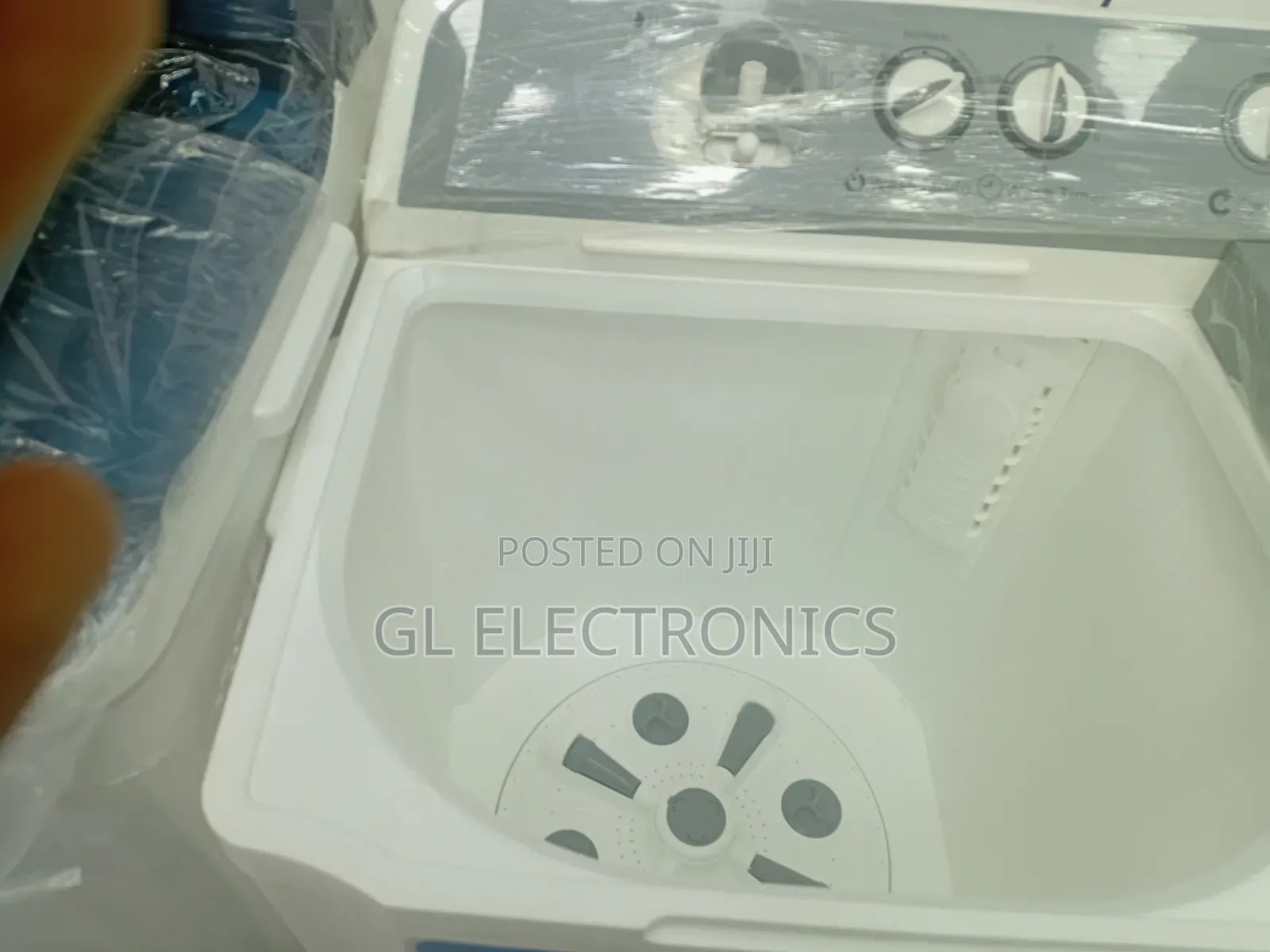 Midea Water Dispenser