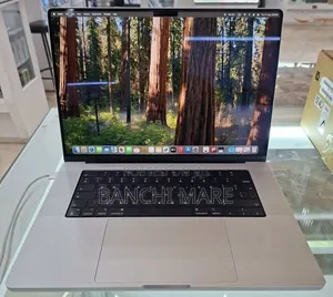 New Laptop Apple MacBook Pro 2020 M1 16GB Apple M1 Pro SSD 1T