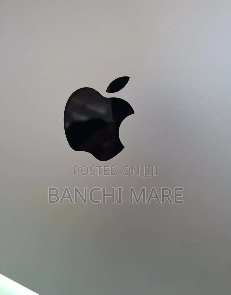 New Laptop Apple MacBook Pro 2020 M1 16GB Apple M1 Pro SSD 1T