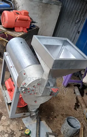 ለውዝ መፍጫ ማሽን Peanut Butter Grinding Machine