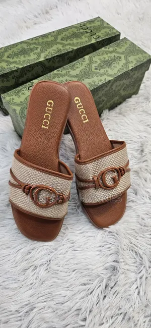 Women Flat Shoe