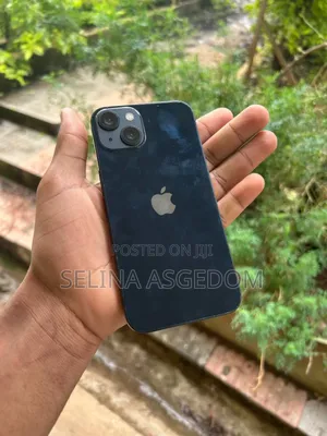 New Apple iPhone 13 128 GB Black
