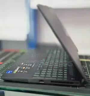 New Laptop Asus TUF Gaming A15 16GB Intel Core i7 SSD 1T