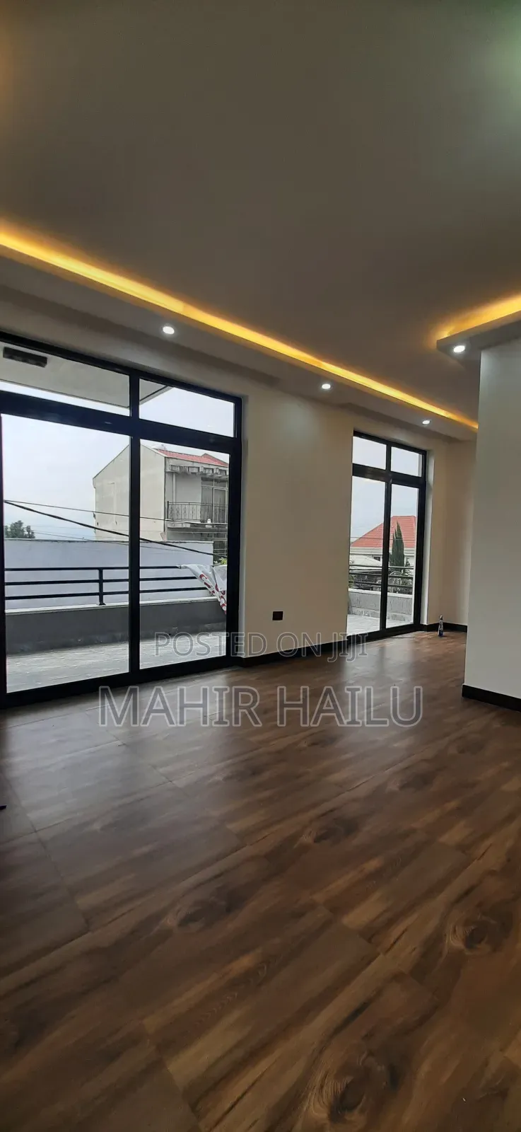 10bdrm House in G+3, Bole for rent