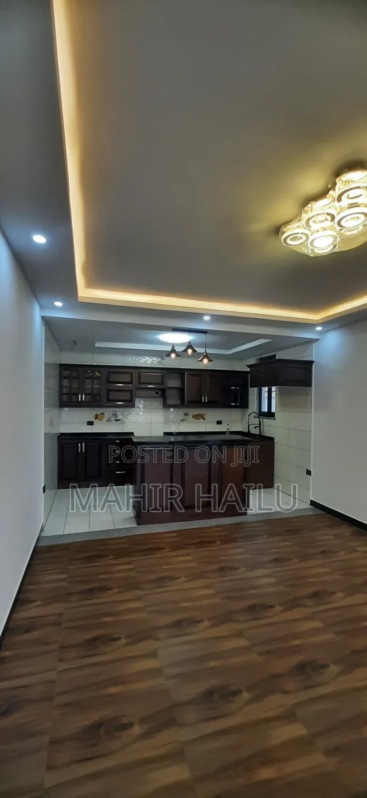 10bdrm House in G+3, Bole for rent
