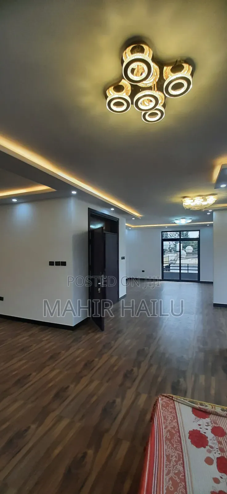10bdrm House in G+3, Bole for rent