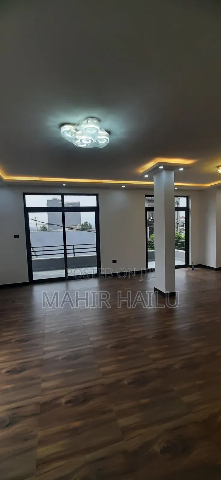 10bdrm House in G+3, Bole for rent