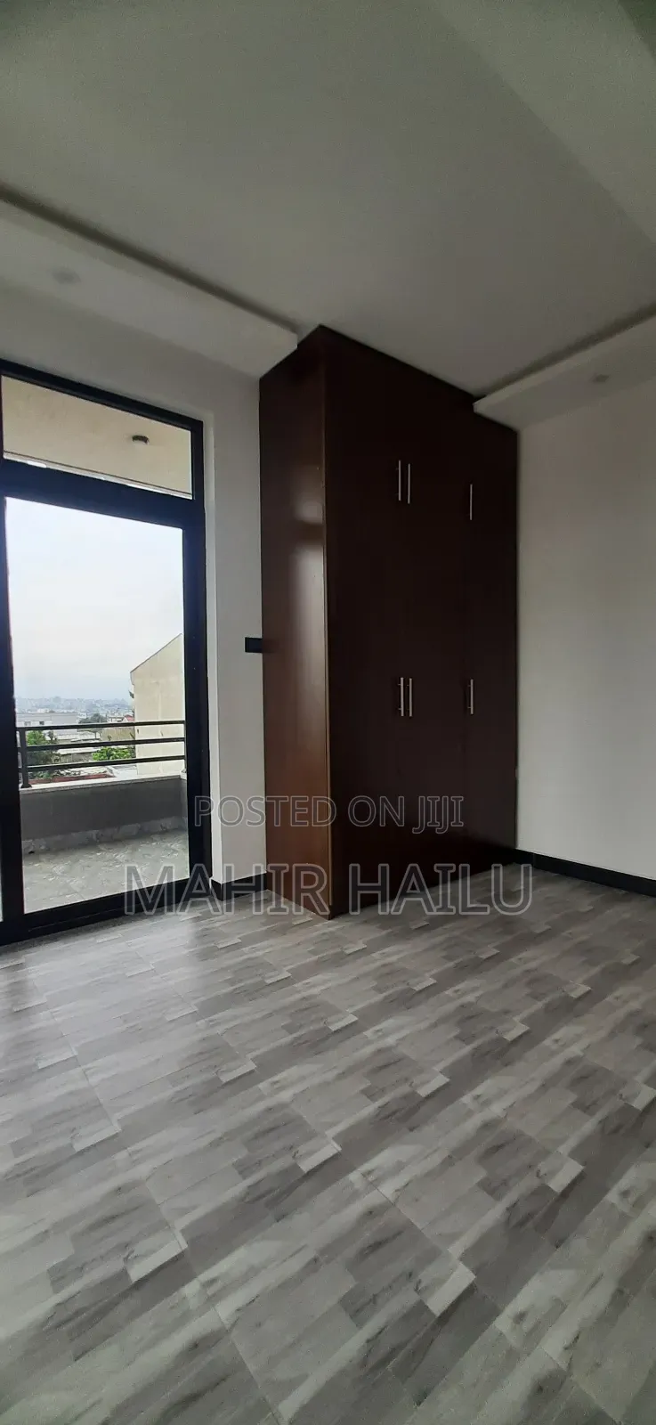 10bdrm House in G+3, Bole for rent