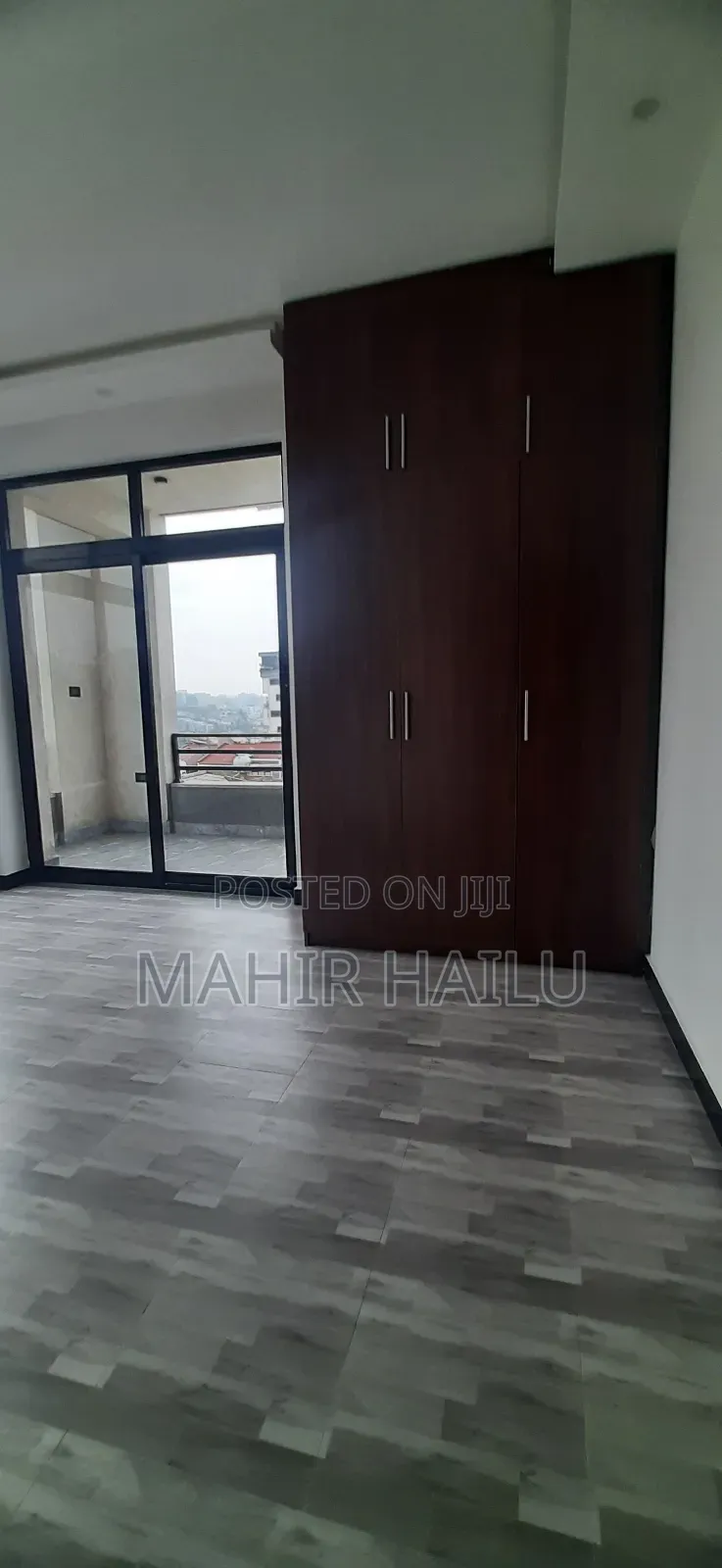 10bdrm House in G+3, Bole for rent