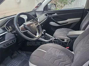 Chevrolet Captiva 2022 Silver