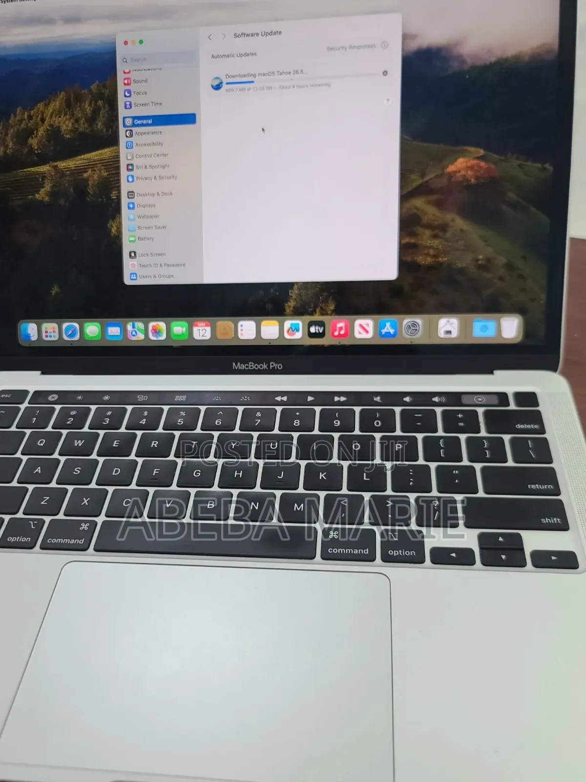 New Laptop Apple MacBook Pro 2021 M1 16GB Apple M1 SSD 256GB