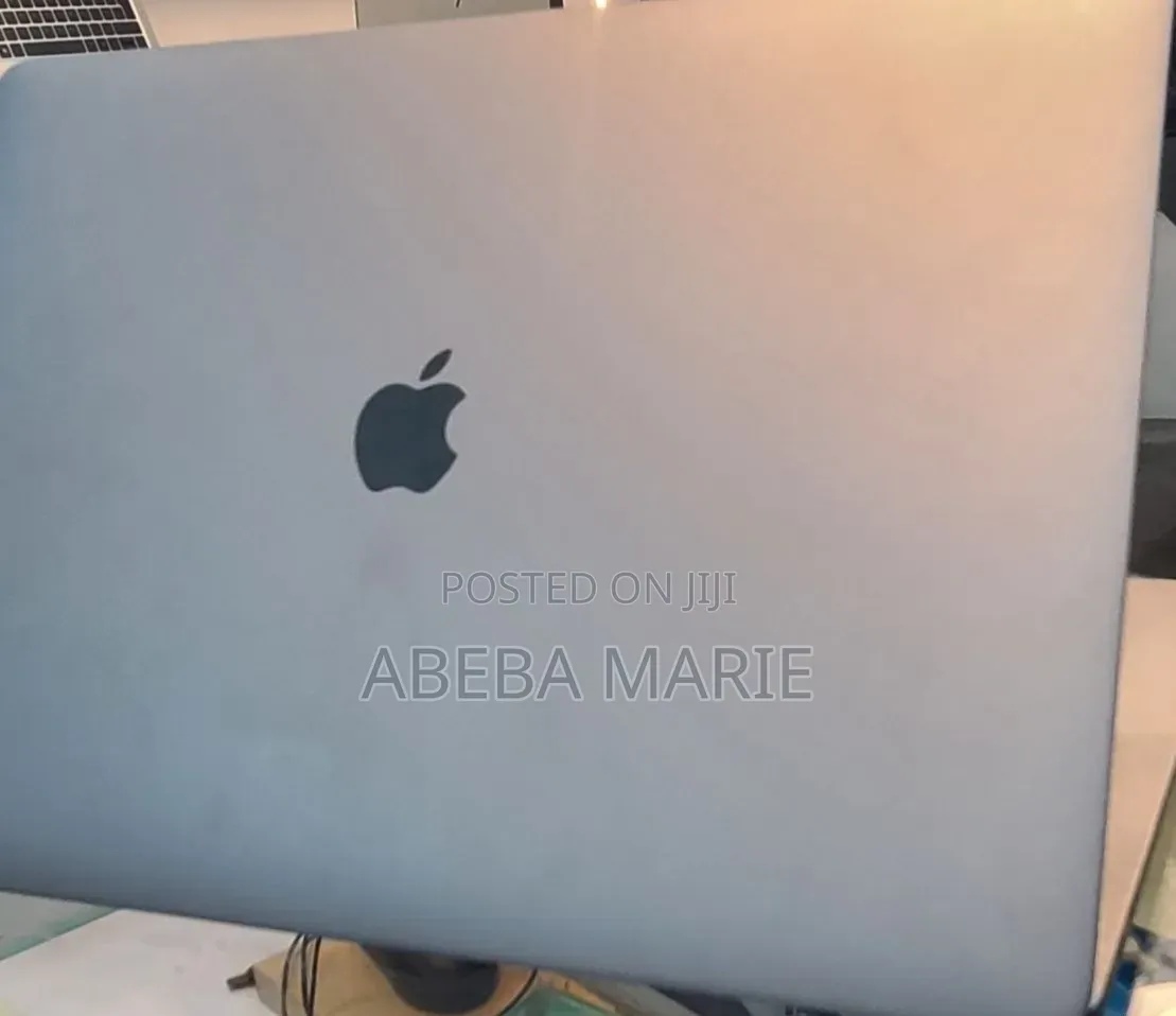 New Laptop Apple MacBook Pro 2019 32GB Intel Core i9 SSD 1T