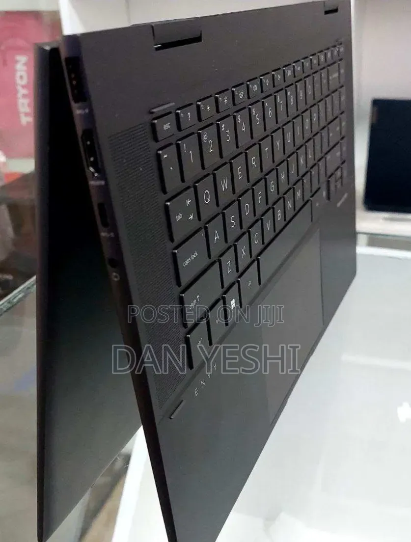 New Laptop HP Envy x360 24GB AMD Ryzen 7 SSD 512GB