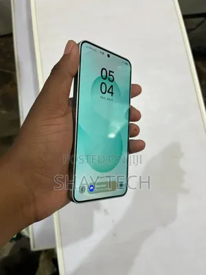 New Samsung Galaxy S25 128 GB Green