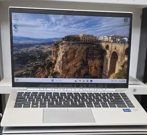 New Laptop HP EliteBook 840 G10 16GB Intel Core i7 SSD 1T