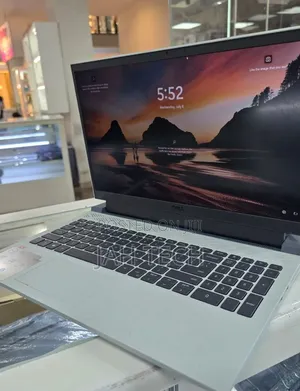 New Laptop Dell G15 5535 16GB Intel Core i7 SSD 512GB