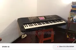Yamaha PSR 530 Keyboard Piano