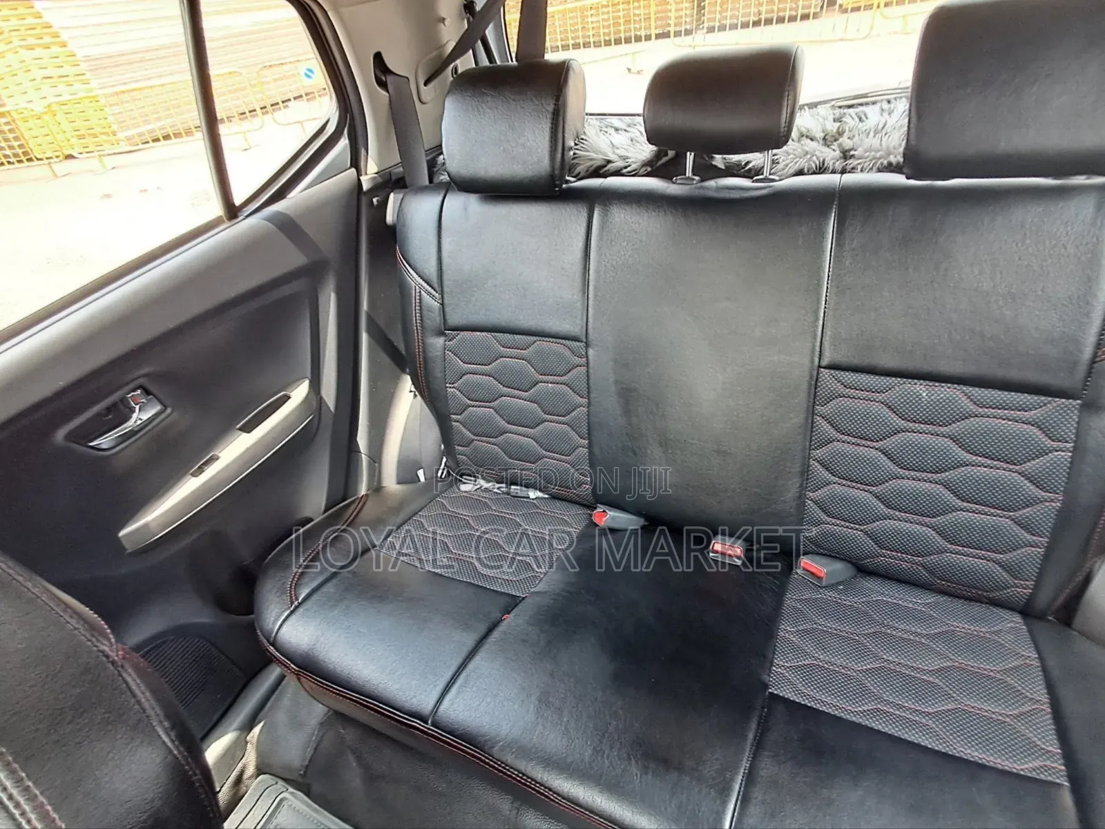 Toyota Agya 2021 Silver