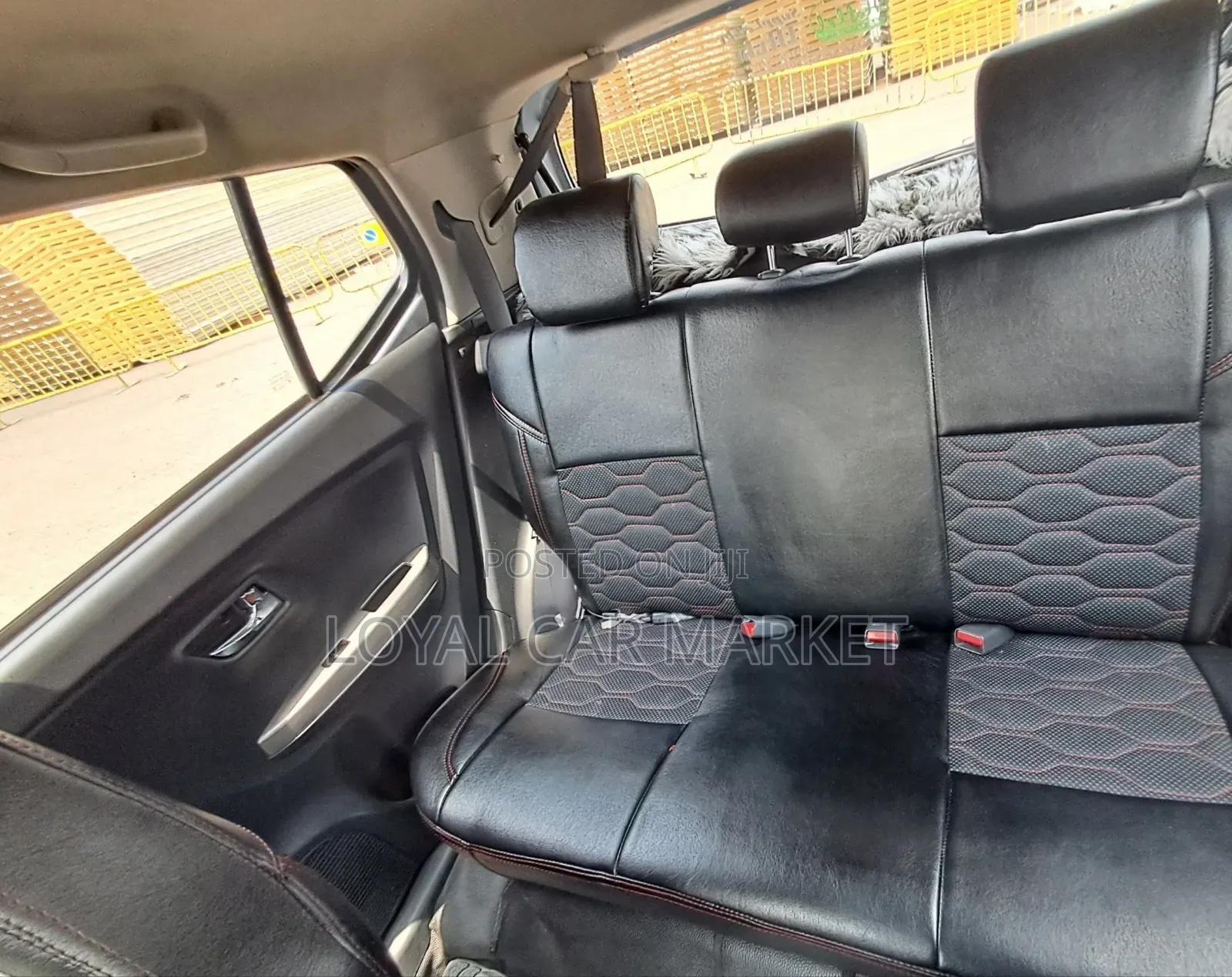 Toyota Agya 2021 Silver