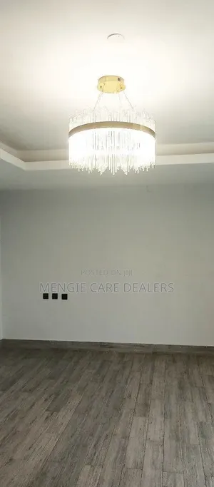 Furnished 6bdrm House in Yeka for sale