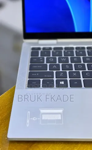 New Laptop HP EliteBook x360 1030 G8 16GB Intel Core i7 SSD 512GB
